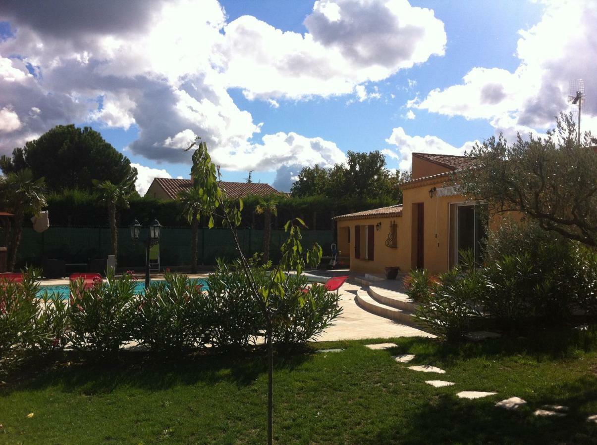 Les cigales des prés Studio Aups Esterno foto